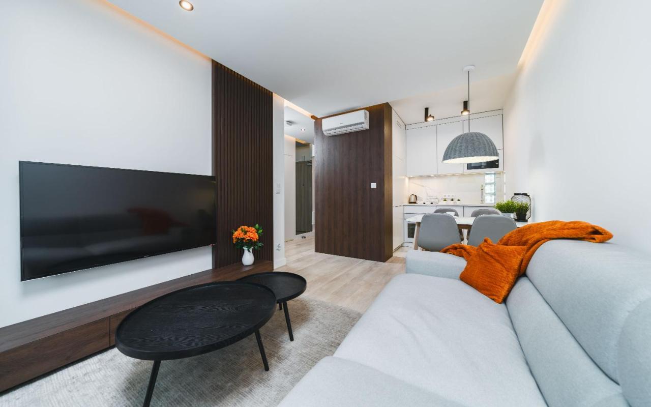 Sarah Apartments Old Town クラクフ エクステリア 写真