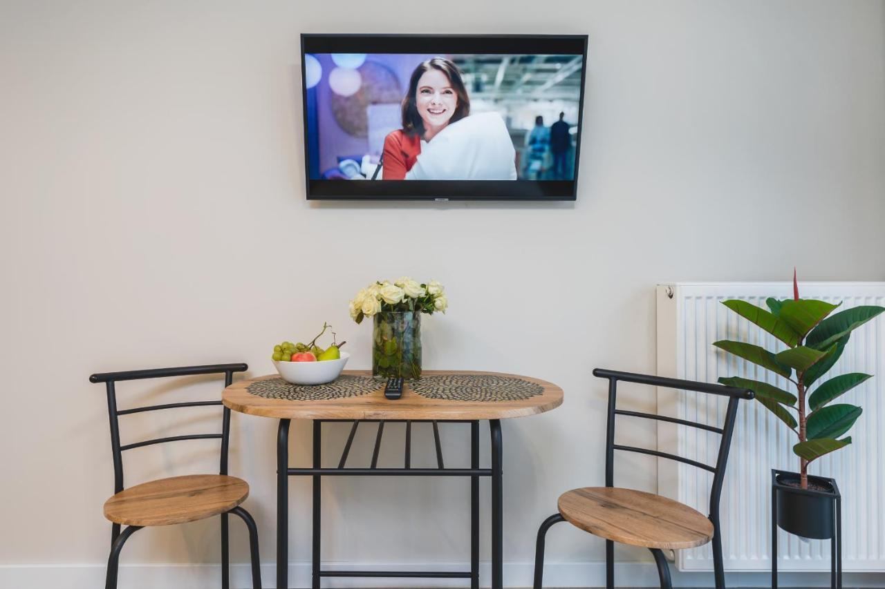 Sarah Apartments Old Town クラクフ エクステリア 写真