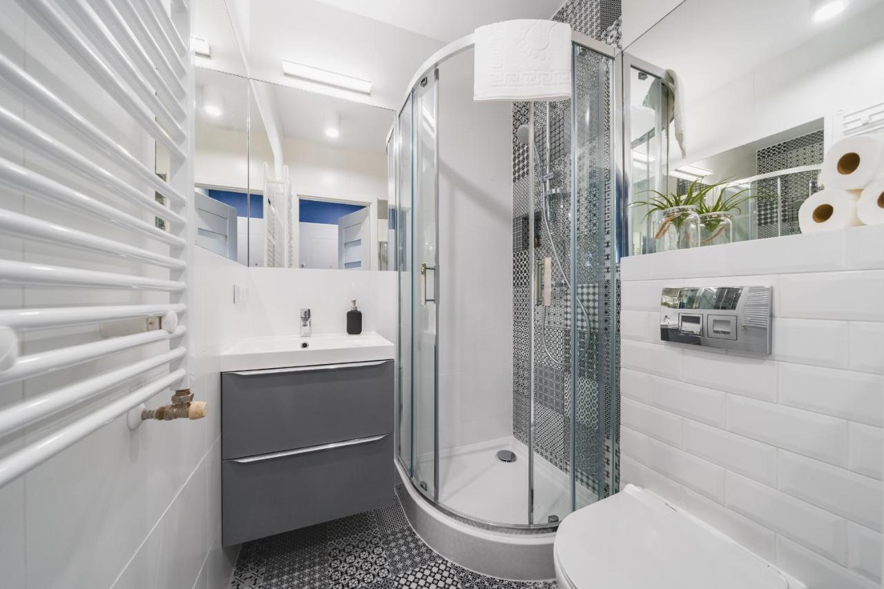 Sarah Apartments Old Town クラクフ エクステリア 写真