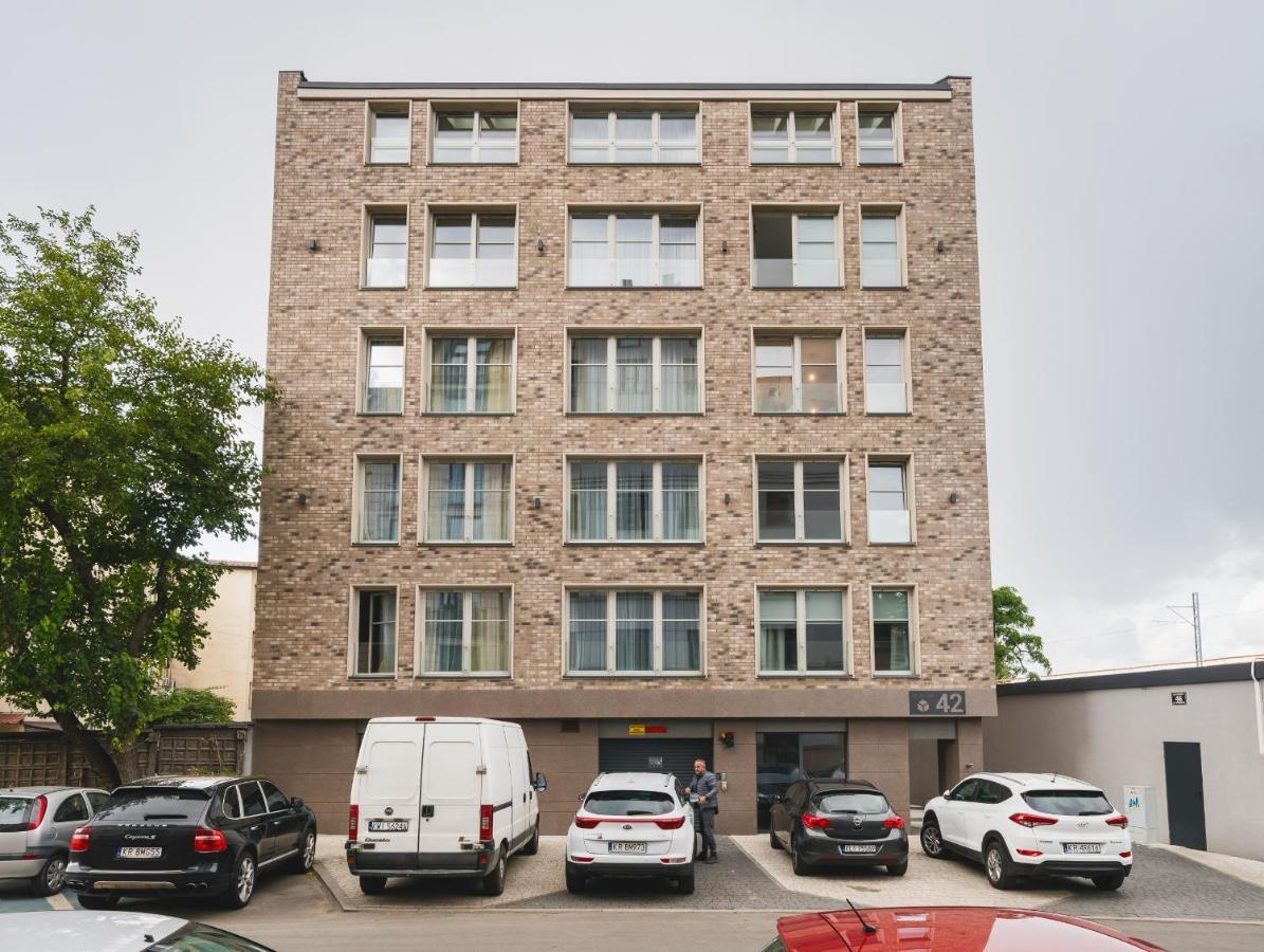 Sarah Apartments Old Town クラクフ エクステリア 写真