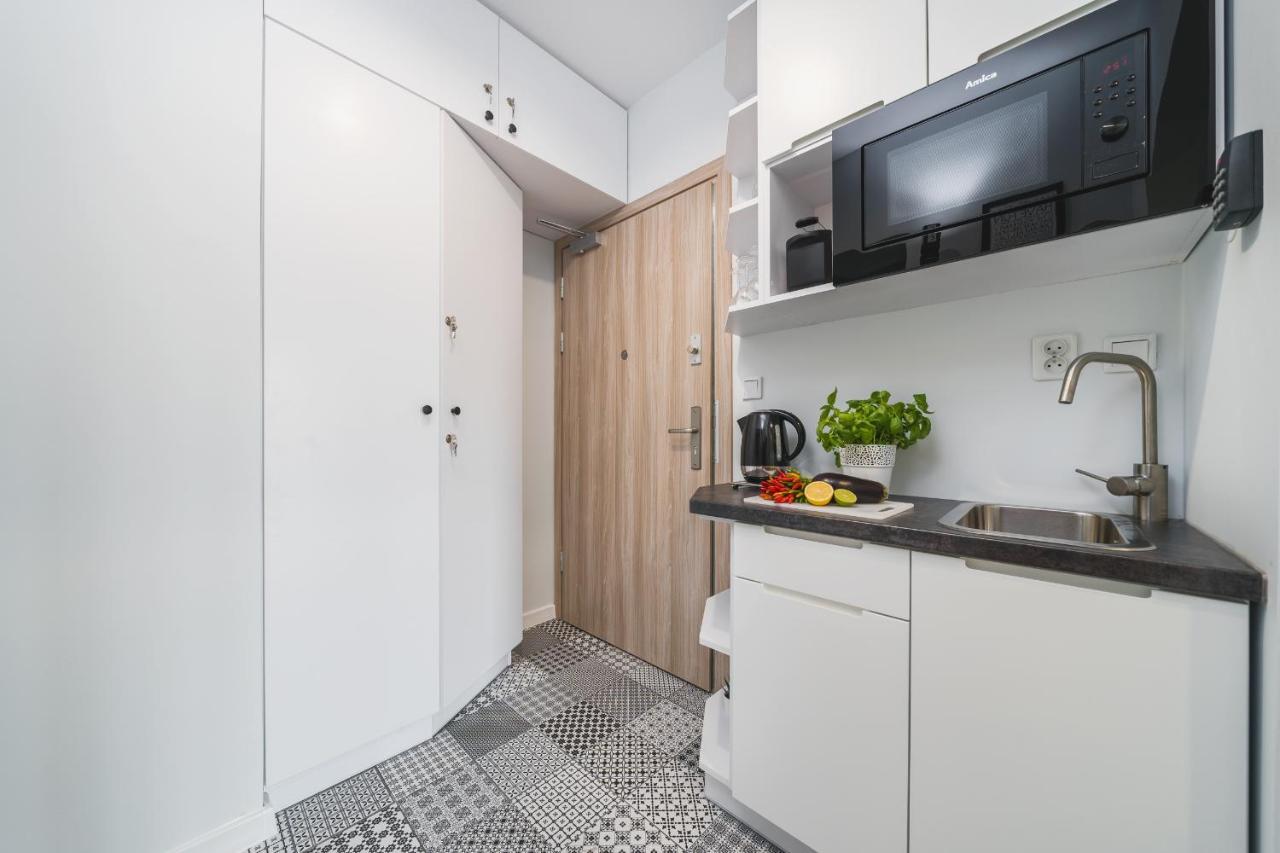 Sarah Apartments Old Town クラクフ エクステリア 写真